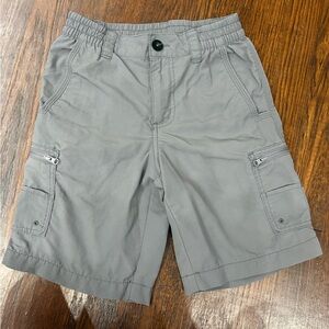 Magellan Outdoors Gray Fish Gear Shorts Boys S